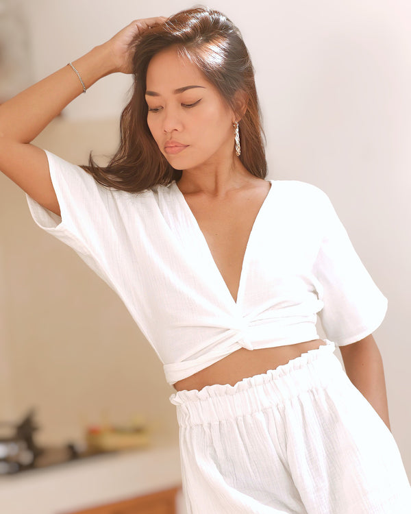 Wrap Top + Ruffle Short Cotton Bubble Off White